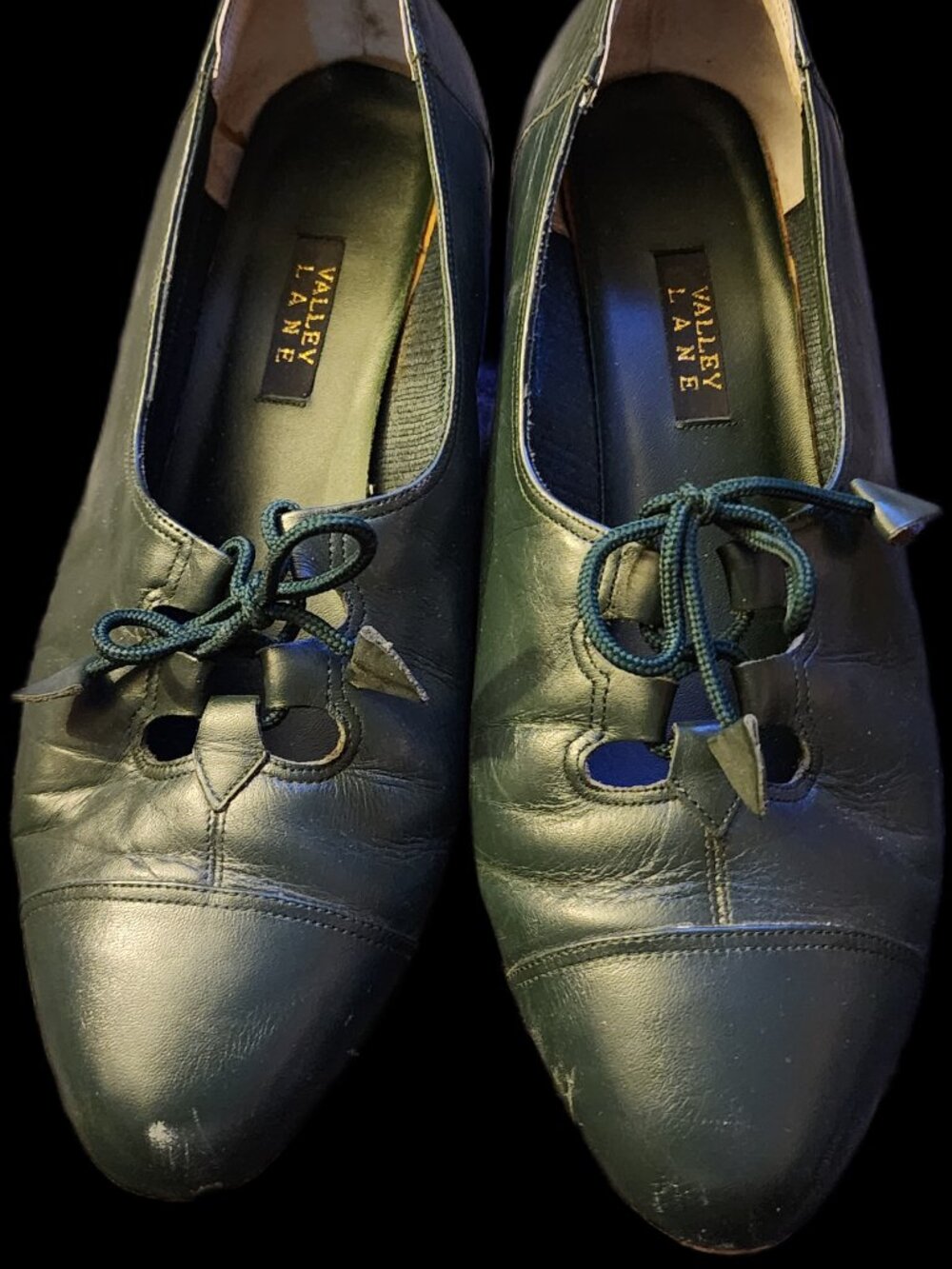 Valley Lane Women's Dark Green Leather Ghillie Tie Oxford Flats Size 10M